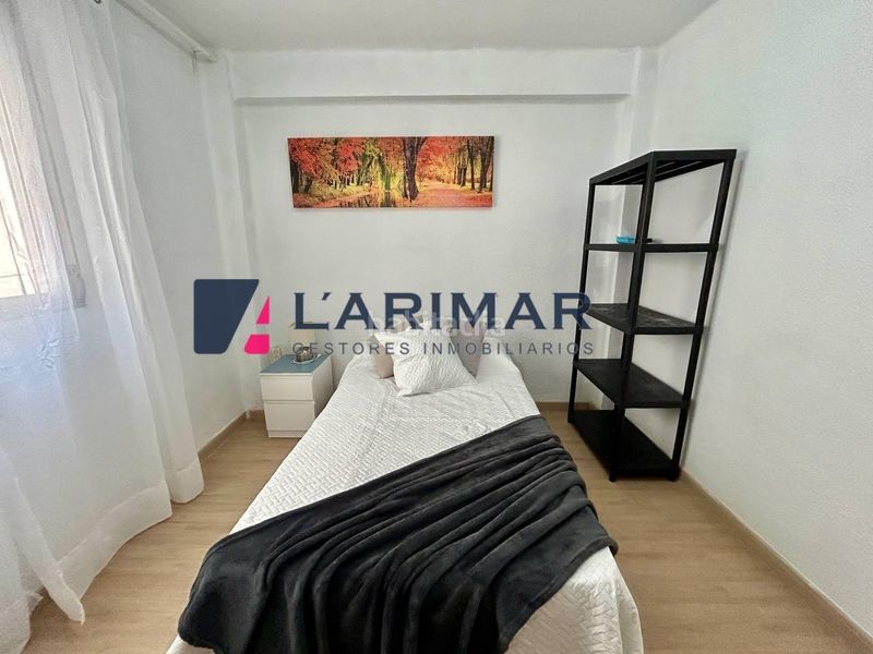 Foto d27f89a2-6acd-4450-9fd1-7800c4d6bf64. Pis a Santa Rosa Alcoi