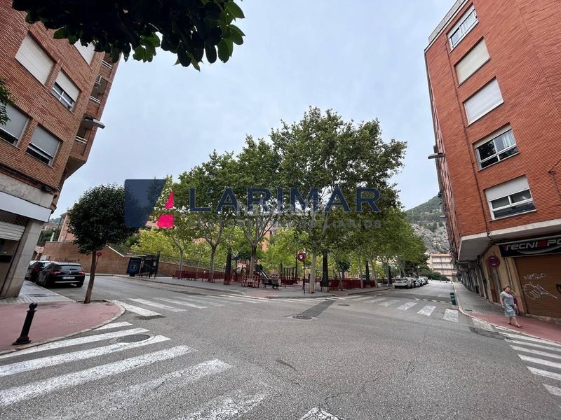 Foto e689530a-7b6e-4c97-8a71-519bdad13141. Pis a Santa Rosa Alcoi