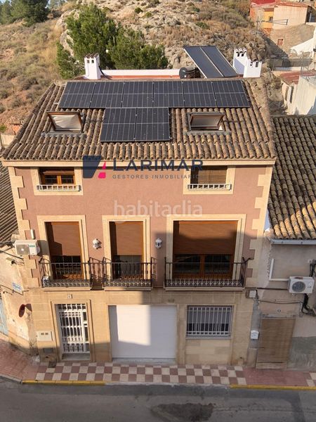 Foto 21495e70-2689-4a80-90d2-c66153261a2b. Casa amb aparcament a Sax