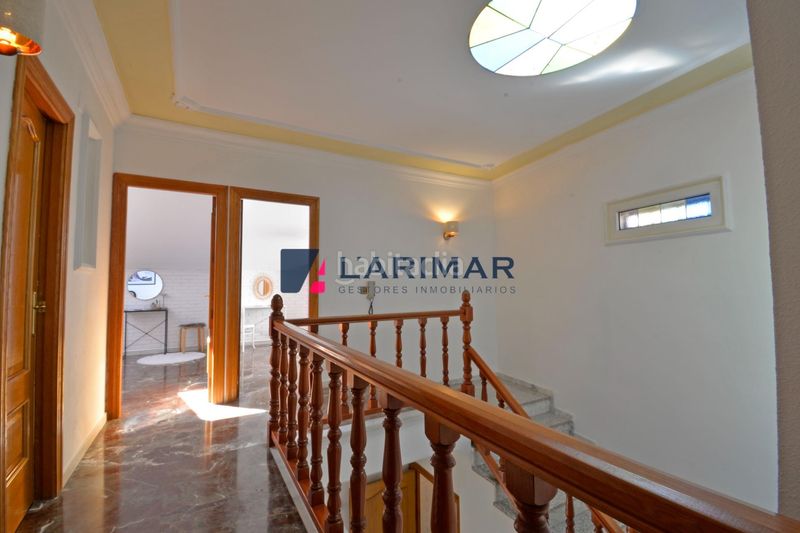Foto 795b165c-eb85-4d3e-9d71-ff87edaeb2c3. Casa amb aparcament a Sax