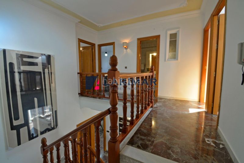 Foto 7d0847ee-50df-4935-974d-1f0ab39e11d5. Casa amb aparcament a Sax