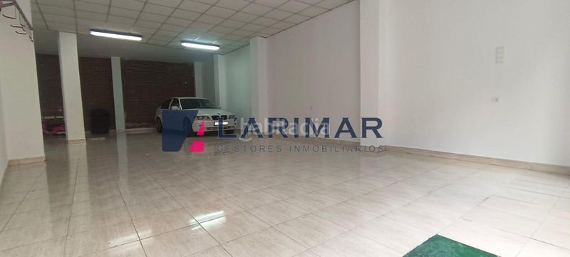 Foto 9ce6df4f-96c6-4828-b702-2983681be536. Casa amb aparcament a Sax
