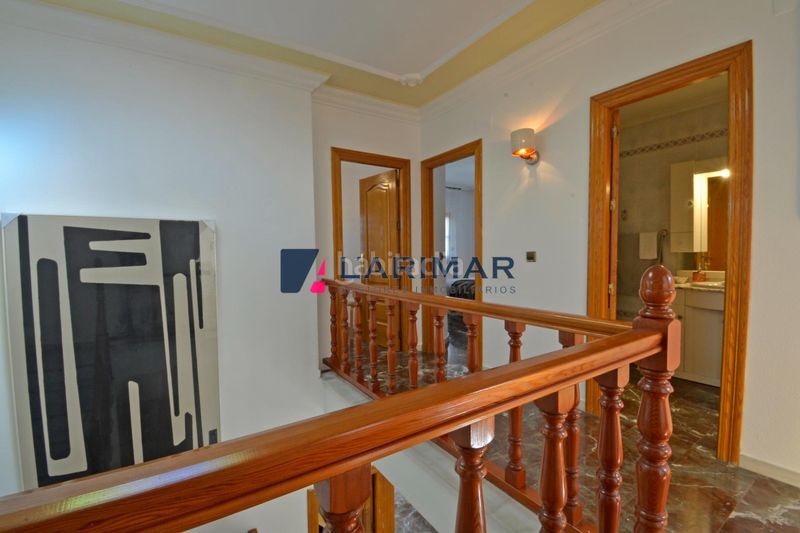 Foto dfda80d9-7af7-403e-a97c-1bcef3c02c64. Casa amb aparcament a Sax