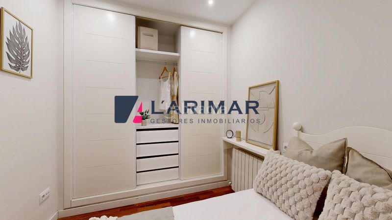 Foto 73d8ebb6-b511-4e22-bd57-9413e8827a9d. Pis a calle bazan 34 a Barrio del Centro Alicante