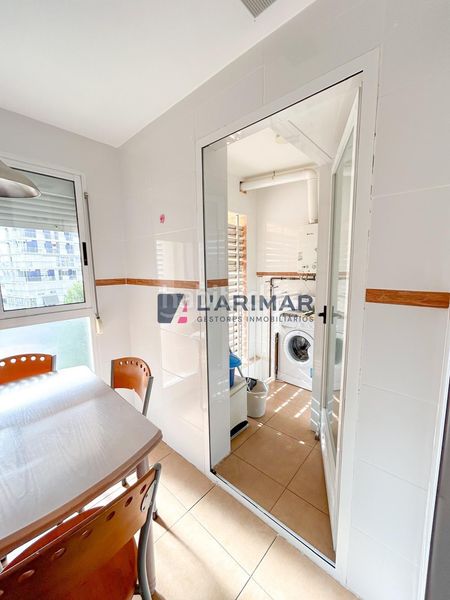 Foto 029a82b3-dfea-4c5b-8620-4bbf3d9075fd. Apartament amb aparcament piscina a Playa de San Juan Alicante