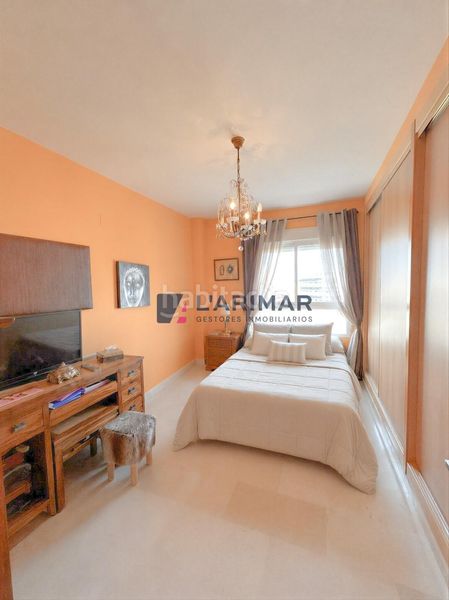 Foto 6a915b2b-2847-4388-97c1-7d141392a7f5. Apartament amb aparcament piscina a Playa de San Juan Alicante