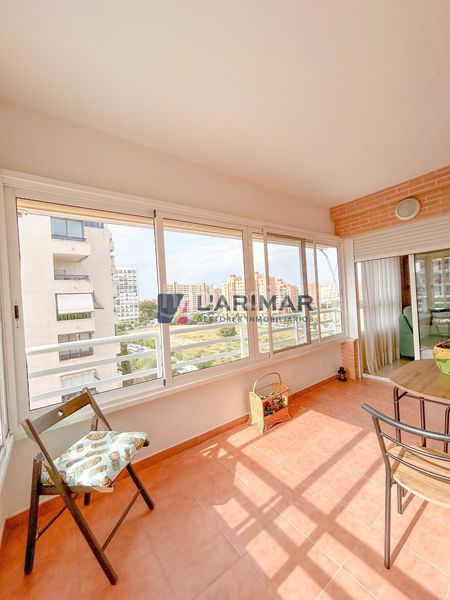 Foto f6b962e5-ba51-4988-88e3-af896a30f48c. Apartament amb aparcament piscina a Playa de San Juan Alicante