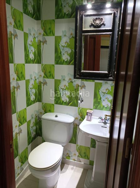 Foto f0222353-9eb7-4955-b72d-389ee4321aff. Casa con parcheggio in San Cibrao das Viñas