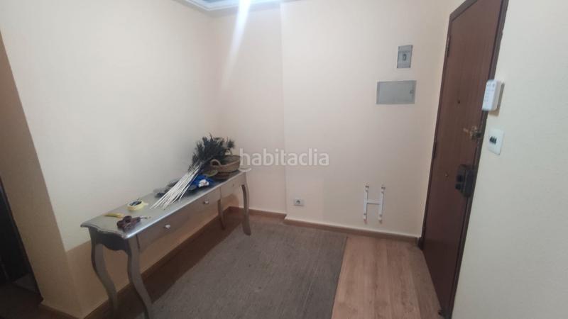 Foto 75c7a217-24f7-4803-89f7-6a68a2270265. Alquiler piso en Centro Ourense