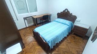 Miete Etagenwohnung  Praza da lexión