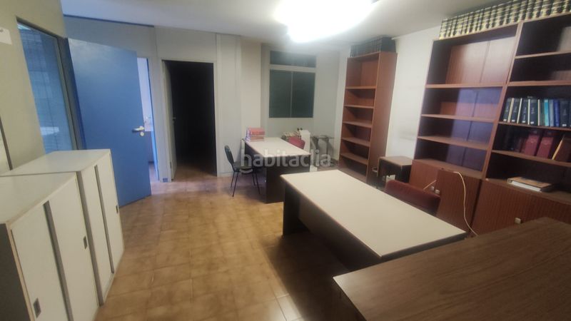 Foto 00b59e9a-e55a-4c0e-ba41-86bacaf2611d. Affitto ufficio in Centro Ourense