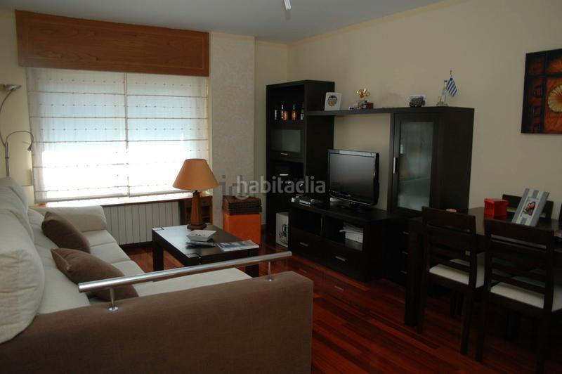 Foto 69d6b83e-82aa-4441-9b1d-26217eeaf847. Flat with heating parking in As Lagoas Ourense
