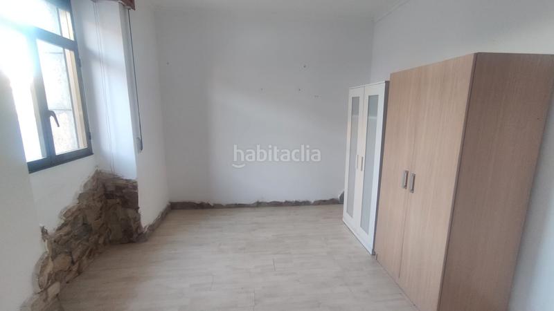 Foto c52b2880-07fb-49d7-8ff3-ff887198e6b9. House with parking in San Cibrao das Viñas