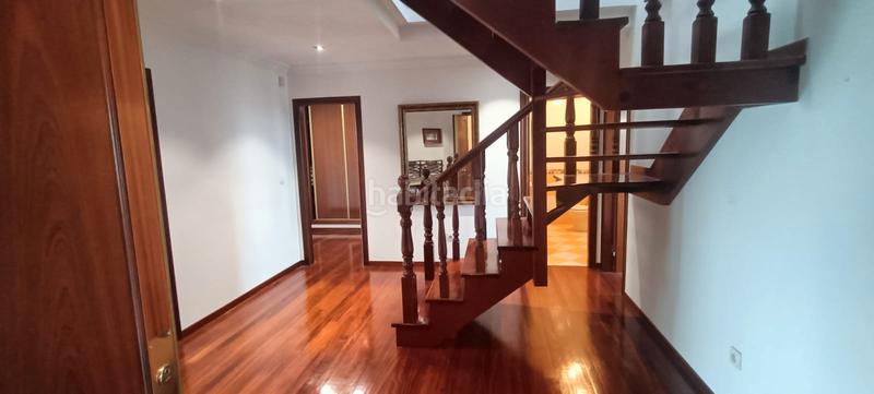 Foto b94a8976-ff0d-40bd-8c44-aa72845ce14a. Location appartement avec chauffage parking dans Mariñamansa Ourense