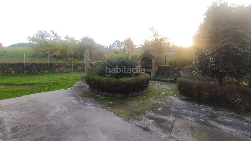Foto c9a39179-034d-48b7-b8c9-c5aee8ce4541. Casa amb aparcament a San Cibrao das Viñas