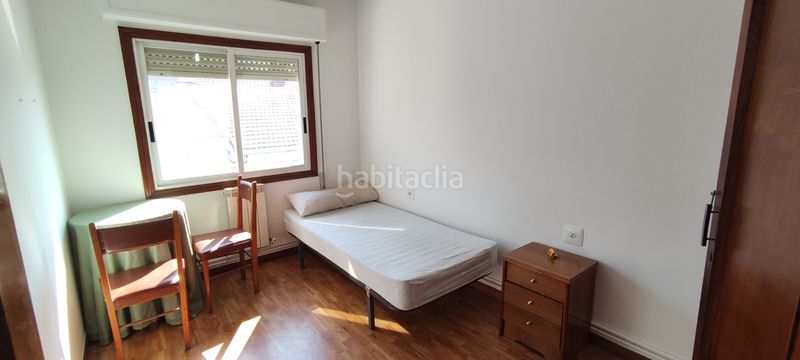 Foto 99f72032-13c2-47ba-9375-d9b937748d51. Piso en Universidad Ourense