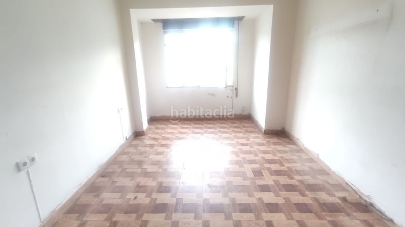 Foto 89d148aa-23e1-4781-9712-ec9e1ae3753c. Piso en Mariñamansa Ourense