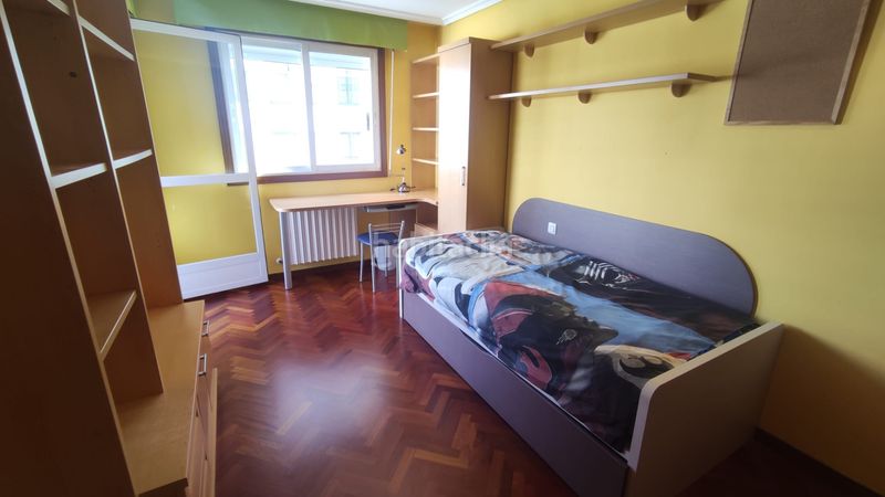 Foto 2538e76b-3b3a-4284-9f89-438c6845e049. Lloguer pis amb calefacció aparcament a Residencia Ourense