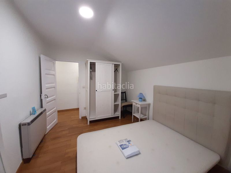 Foto c0b43f5a-cb11-49da-bd9d-e0bec483a372. Rent flat with heating in Centro Ourense
