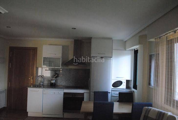 Foto e7bac1e6-ffa8-452b-80ac-28a36f5e722a. Apartament amb calefacció aparcament a Universidad Ourense