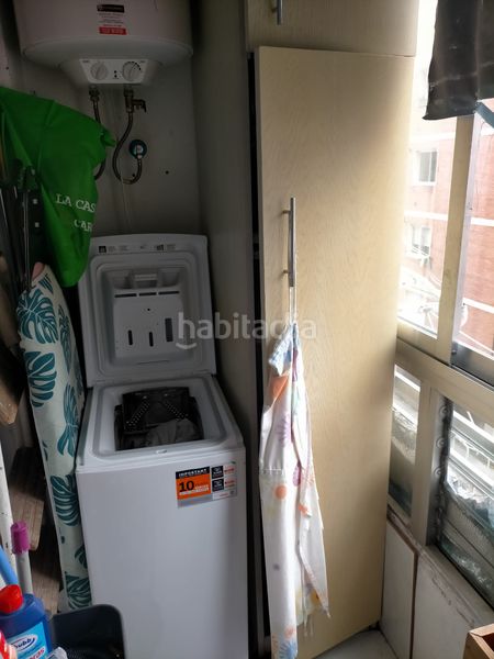 Foto b7a526e9-f87e-4753-9bf5-16f6e9dc09ad. Piso en Universidad Ourense