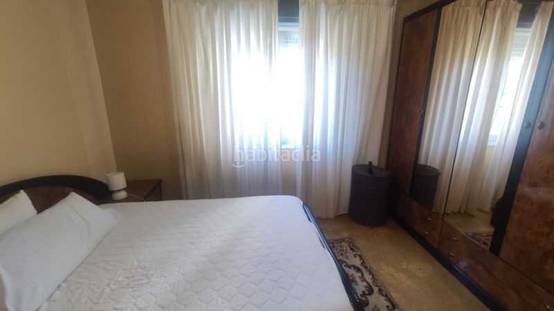 Foto e2a232bb-0a48-4e35-b93d-e3645679db00. Rent flat with heating in Universidad Ourense