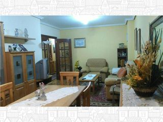 Affitto Appartamento in Rúa ramón puga 40