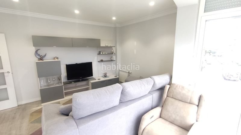Foto f7b1e360-f3f3-40b3-b30c-53a89fc02df6. Rent flat with heating in Centro Ourense
