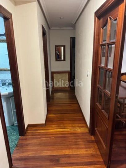 Foto a18b4c78-5ce9-4f4e-9401-be759c8ed34d. Rent flat with heating parking in Centro Ourense