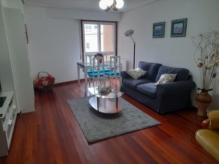 Miete Etagenwohnung  Rúa arturo pérez serantes