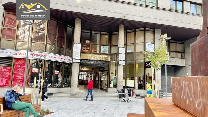 Foto 5cde1c11-ad13-46f7-9f76-914b0c7bfad5. Locale commerciale con riscaldamento in Centro Ourense