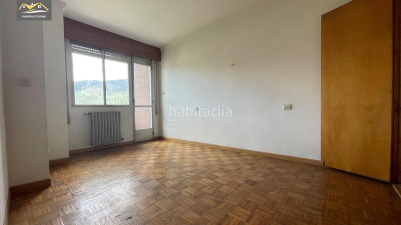 Foto 1f4c94b3-d0a6-4e3a-8bca-a82374fada12. Pis amb calefacció a Ribadavia