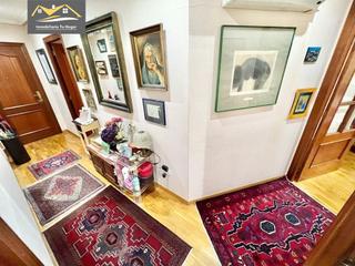 Pis a Couto. Se vende duplex seminuevo con plaza de garaje y posibilidad de d