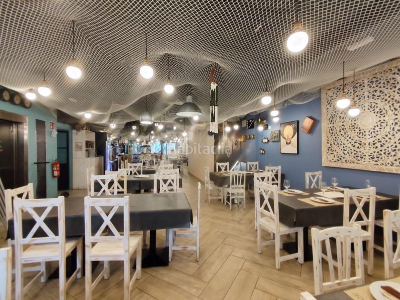 Foto b8454722-ae61-4bac-bda9-0a2d3ec99944. Local comercial a Centro Ourense