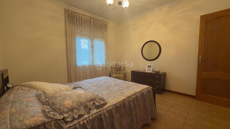 Foto 06602d34-e925-4cf0-9968-59161effbf20. Piso descubre tu nuevo hogar en este encantador piso en venta! en Verín