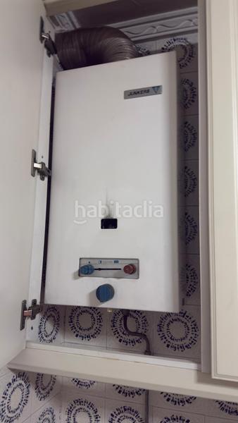 Foto 2fc7ddd1-7e5e-4e89-befe-9ec6f2dc0505. Piso descubre tu nuevo hogar en este encantador piso en venta! en Verín