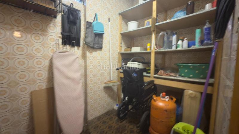 Foto 3ca1dca5-229a-46e6-82b6-81e8d62f7ffb. Piso descubre tu nuevo hogar en este encantador piso en venta! en Verín