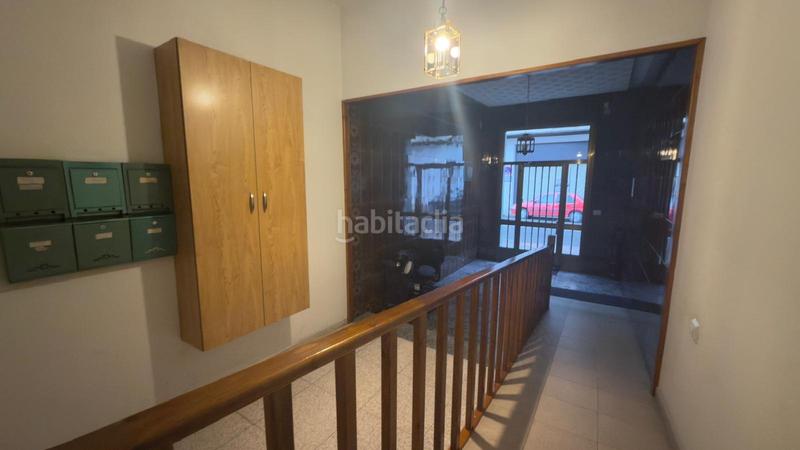 Foto 467552c2-8a82-4a2e-824e-64a4bef6ef1a. Piso descubre tu nuevo hogar en este encantador piso en venta! en Verín