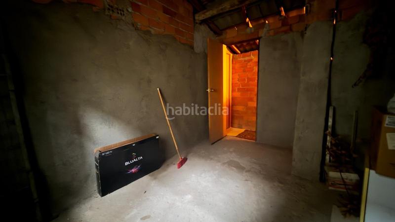 Foto 8294f4d9-2e55-4a43-8f54-4d1ff589b941. Piso descubre tu nuevo hogar en este encantador piso en venta! en Verín