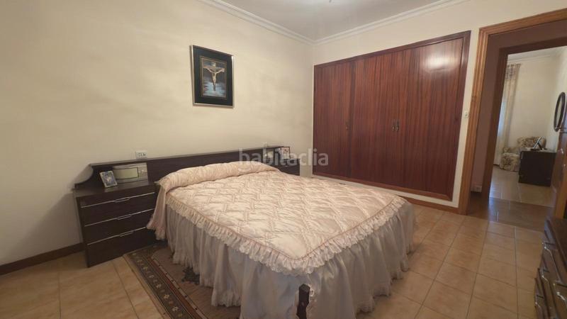 Foto ad4c15ff-c063-4f30-be03-228d38f0d47e. Piso descubre tu nuevo hogar en este encantador piso en venta! en Verín