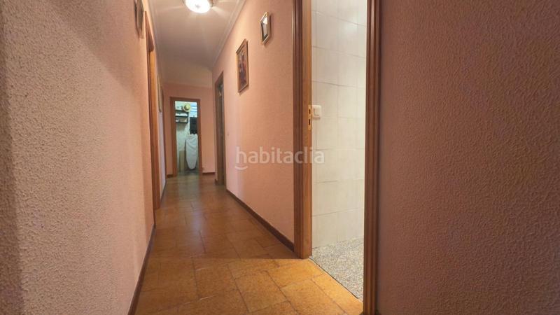 Foto eeab49e0-931d-4bd8-817a-549a597c961e. Piso descubre tu nuevo hogar en este encantador piso en venta! en Verín
