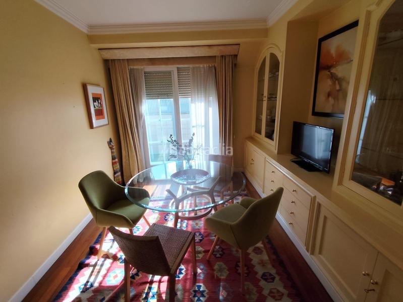 Foto 9505f20d-721e-4e42-bd0b-e14cb0b76794. Flat with heating parking in Centro Ourense
