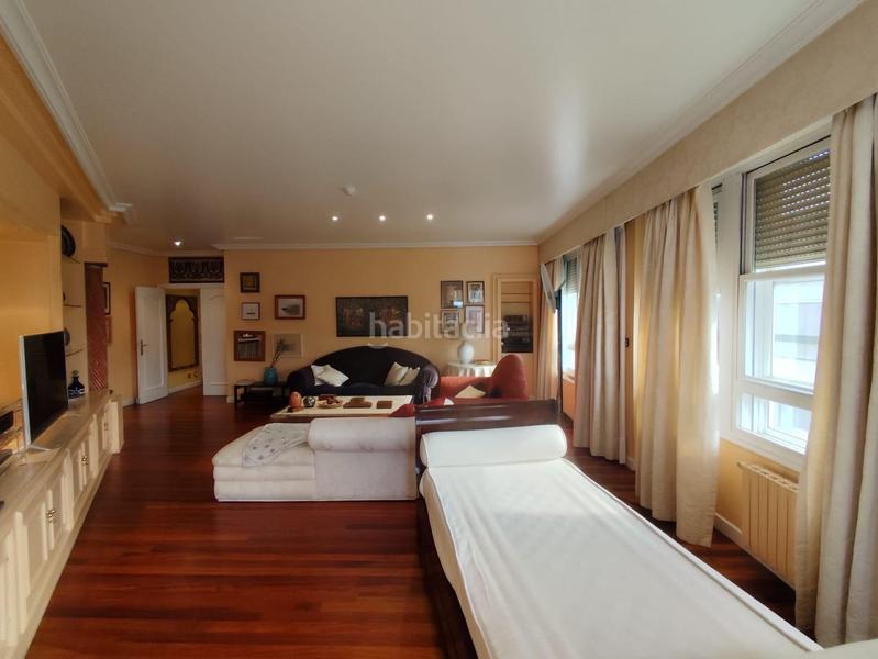 Foto ae27af05-b151-47d6-bb77-ff65ca4c949a. Flat with heating parking in Centro Ourense