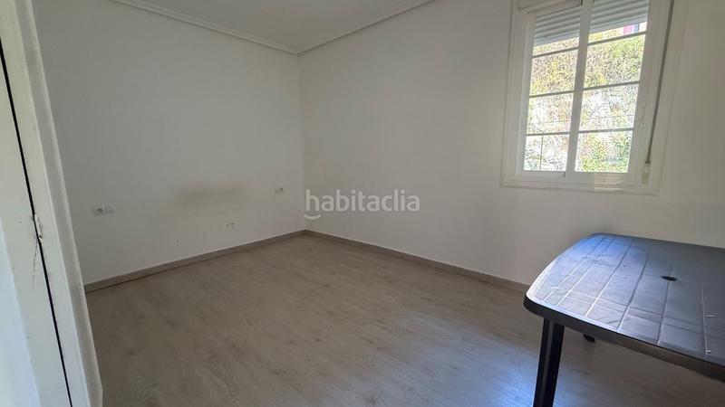 Foto 3a74a669-54da-403e-97cc-393efda5d8c8. Piso  reformado en vazquez mella marcelo macias en Ourense