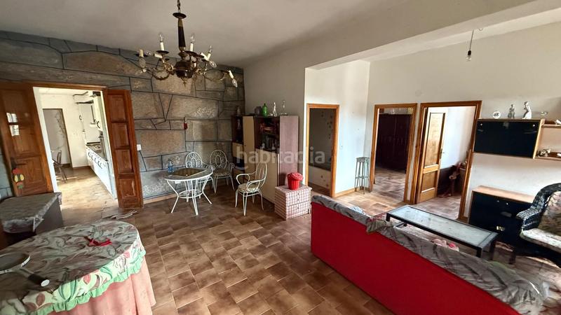 Foto d3bbb5f7-1f6f-4dcf-9bdb-15ae207acb8e. Casa con parcheggio in Toén