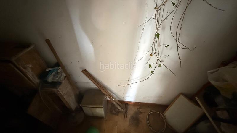 Foto f63904a7-5f09-4d0d-b30c-2c62541ee12d. Casa con parcheggio in Toén