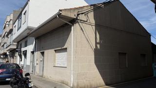 Casa  De ladeira. Casa registrada en venta en el corazón de la villa