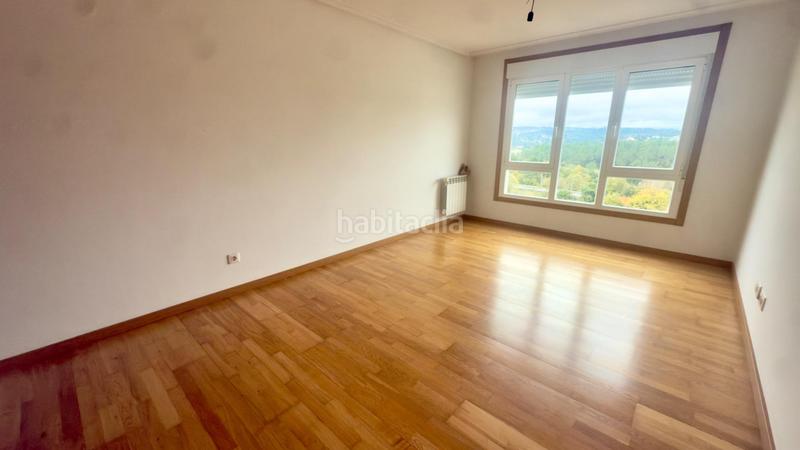 Foto 0c247d56-2524-4a46-b3b9-b99bef4de78f. Appartement avec chauffage parking dans San Cibrao das Viñas