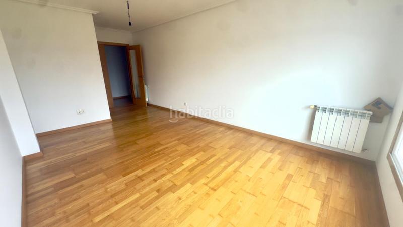 Foto 5c6c4000-639c-4e96-be70-bc2ad14da4ca. Appartement avec chauffage parking dans San Cibrao das Viñas
