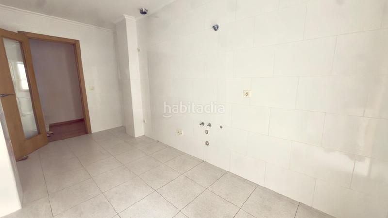 Foto 9fcba2b4-e11d-4b18-b2d1-bd30d284ecce. Appartement avec chauffage parking dans San Cibrao das Viñas